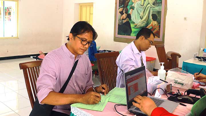 gallery kegiatan, Donor Darah GKJ Baki , Komisi Diakonia, gereja kristen jawa, gkj, gkj baki, gereja kristen jawa baki, baki, sukoharjo, gkj klasis sukoharjo, klasis sukoharjo, klasis, sinode gkj, sinode 